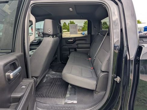 Used 2020 Chevrolet Silverado 1500 Custom w/ Custom Value Package AWD/4WD image 19