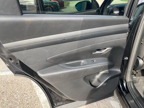 Used 2025 Hyundai Tucson SEL image 12