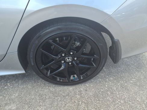 Used 2023 Honda Civic Sport image 27