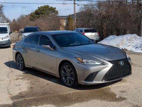 Used 2019 Lexus ES 350 F Sport w/ Accessory Package 2 image 16