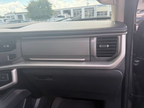 Used 2023 Ford Expedition Max XLT AWD/4WD image 36