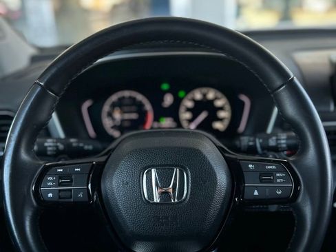 Certified 2023 Honda Pilot Touring image 19