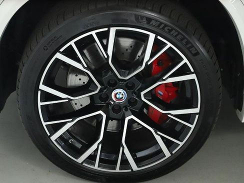 Used 2022 BMW X5 M w/ Competition Package 2 AWD/4WD image 38