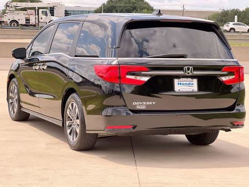 Used 2024 Honda Odyssey EX-L image 5
