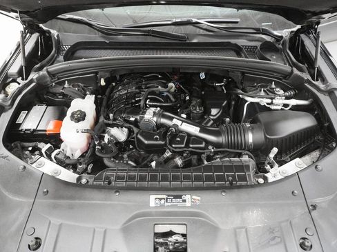 Certified 2024 Jeep Grand Cherokee Laredo X image 8