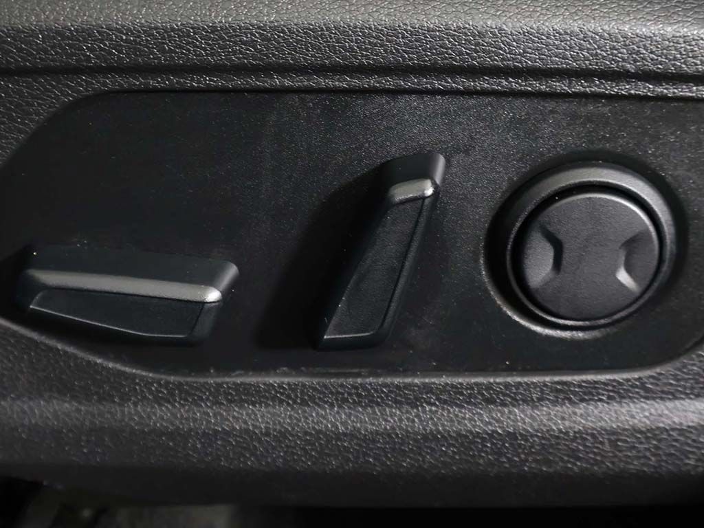 Used 2023 Kia Sportage EX FWD image 32