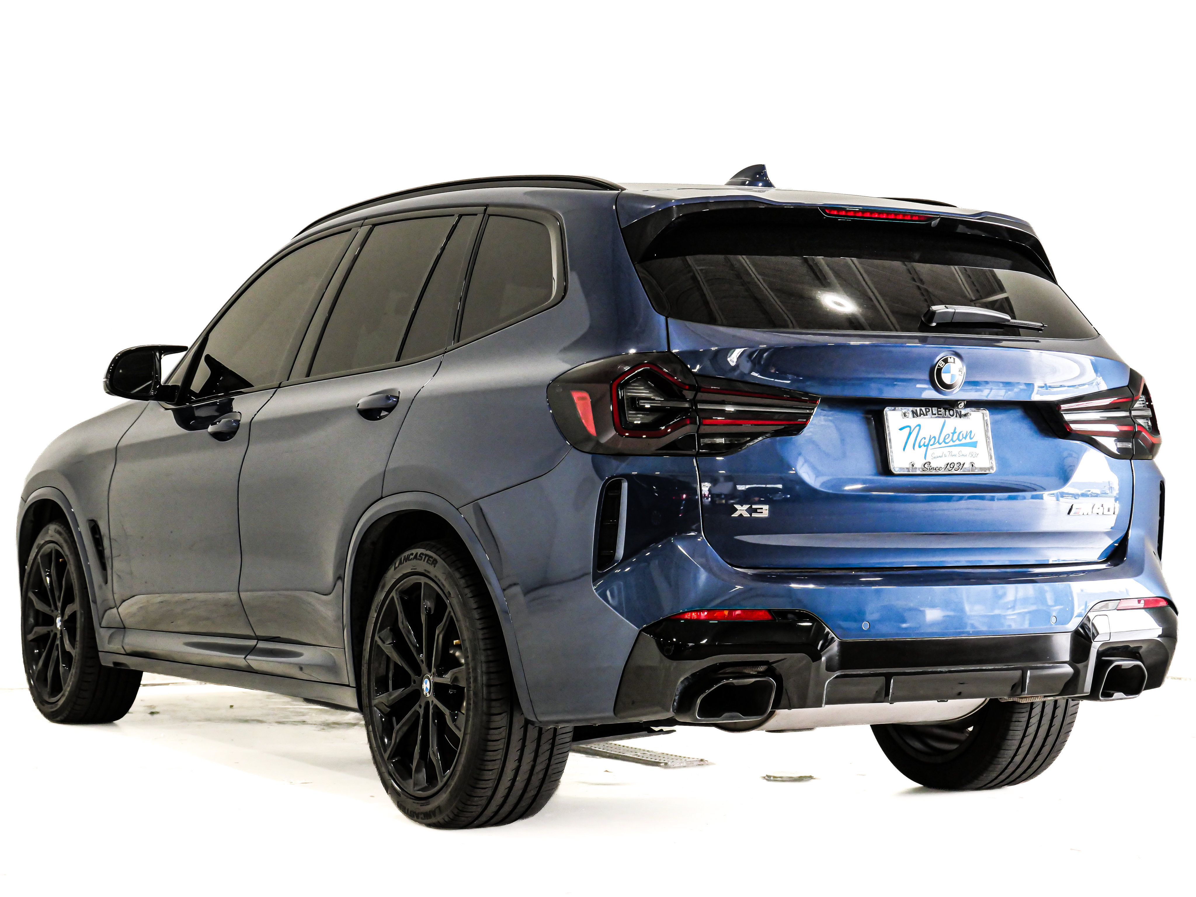 Used 2023 BMW X3 M40i w/ Premium Package AWD/4WD image 9