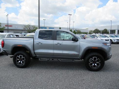 Used 2024 GMC Canyon AT4X AWD/4WD image 2