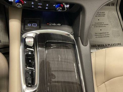 Used 2023 Buick Enclave Essence w/ Experience Buick Package AWD/4WD image 24