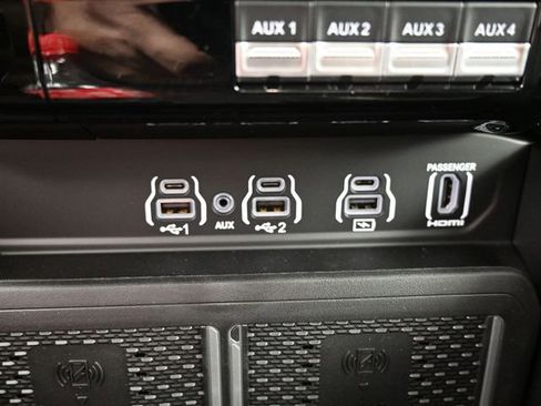 New 2026 RAM 3500 Limited AWD/4WD image 30