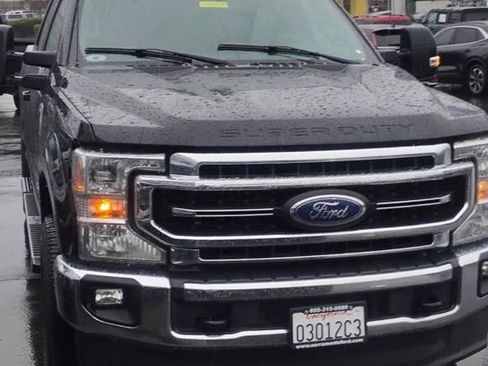 Used 2020 Ford F250 Lariat w/ Lariat Value Package image 1