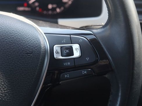Used 2019 Volkswagen Atlas SEL R-Line AWD/4WD image 19