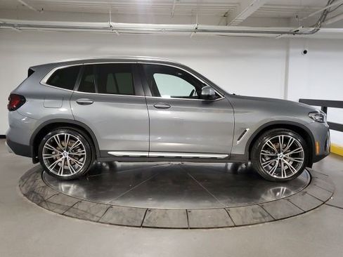 Used 2023 BMW X3 xDrive30i w/ Premium Package w/ZPA image 9