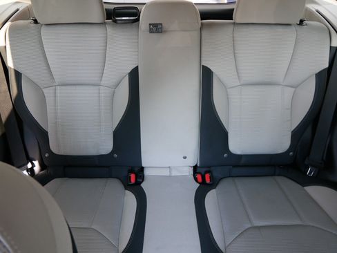 Used 2023 Subaru Forester AWD/4WD image 13