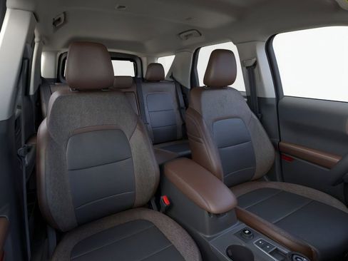 New 2025 Ford Bronco Sport Outer Banks w/ Outer Banks Tech Package+ AWD/4WD image 40