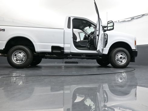 New 2026 Ford F250 XL w/ FX4 Off-Road Package AWD/4WD image 42