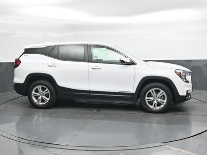 Used 2024 GMC Terrain SLE