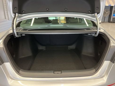 Used 2024 Honda Accord EX image 31