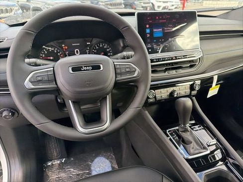 New 2026 Jeep Compass Limited image 10