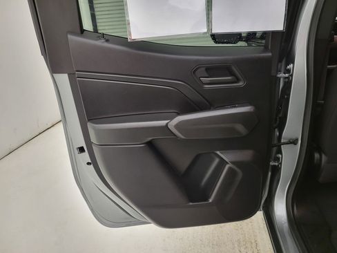 Used 2024 Chevrolet Colorado W/T image 37