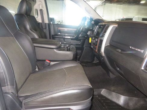 Used 2014 RAM 2500 Laramie image 38