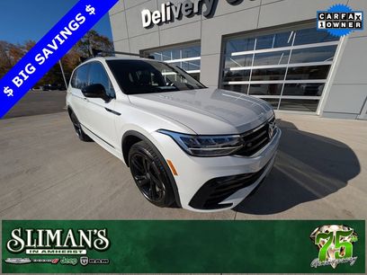 Used 2024 Volkswagen Tiguan SE R-Line