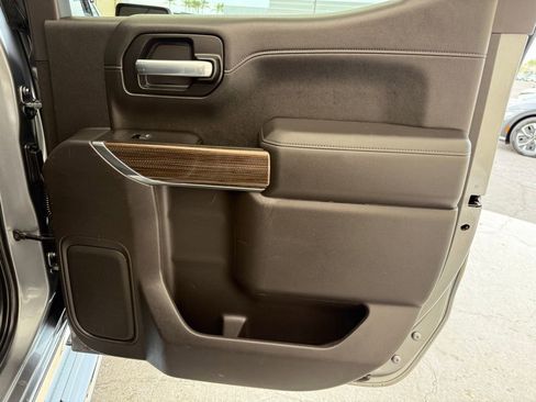 Used 2020 Chevrolet Silverado 1500 RST w/ All-Star Edition image 17