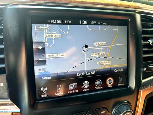 Used 2013 RAM 2500 Longhorn image 16