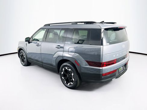 Used 2025 Hyundai Santa Fe SEL image 5