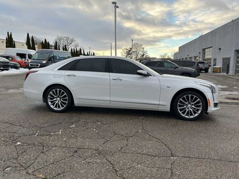 Used 2018 Cadillac CT6 Luxury image 9