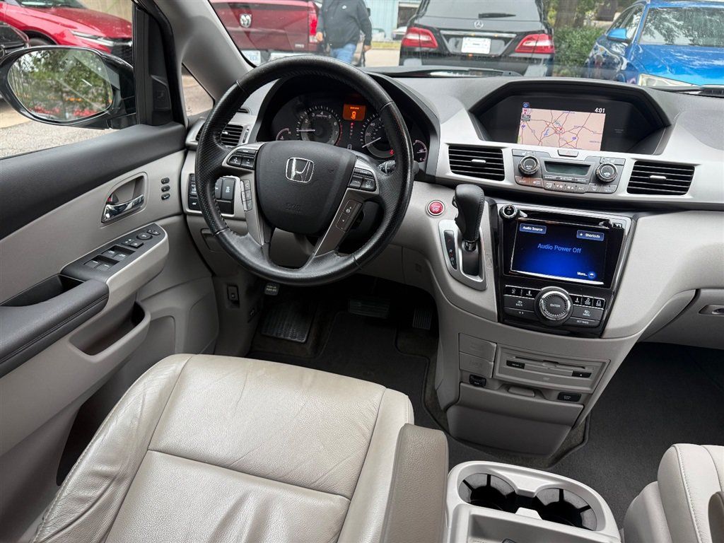 Used 2016 Honda Odyssey Touring image 16