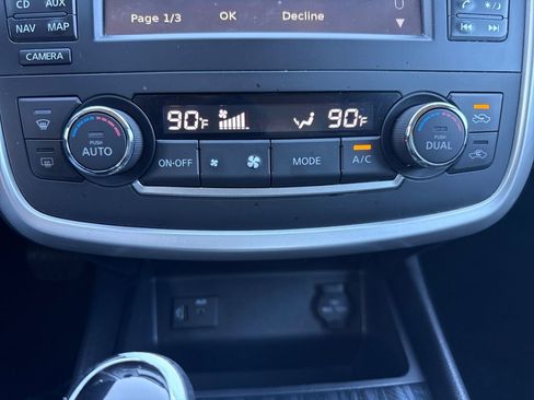 Used 2016 Nissan Altima 2.5 SL w/ 2.5 Technology w/LED Package image 22