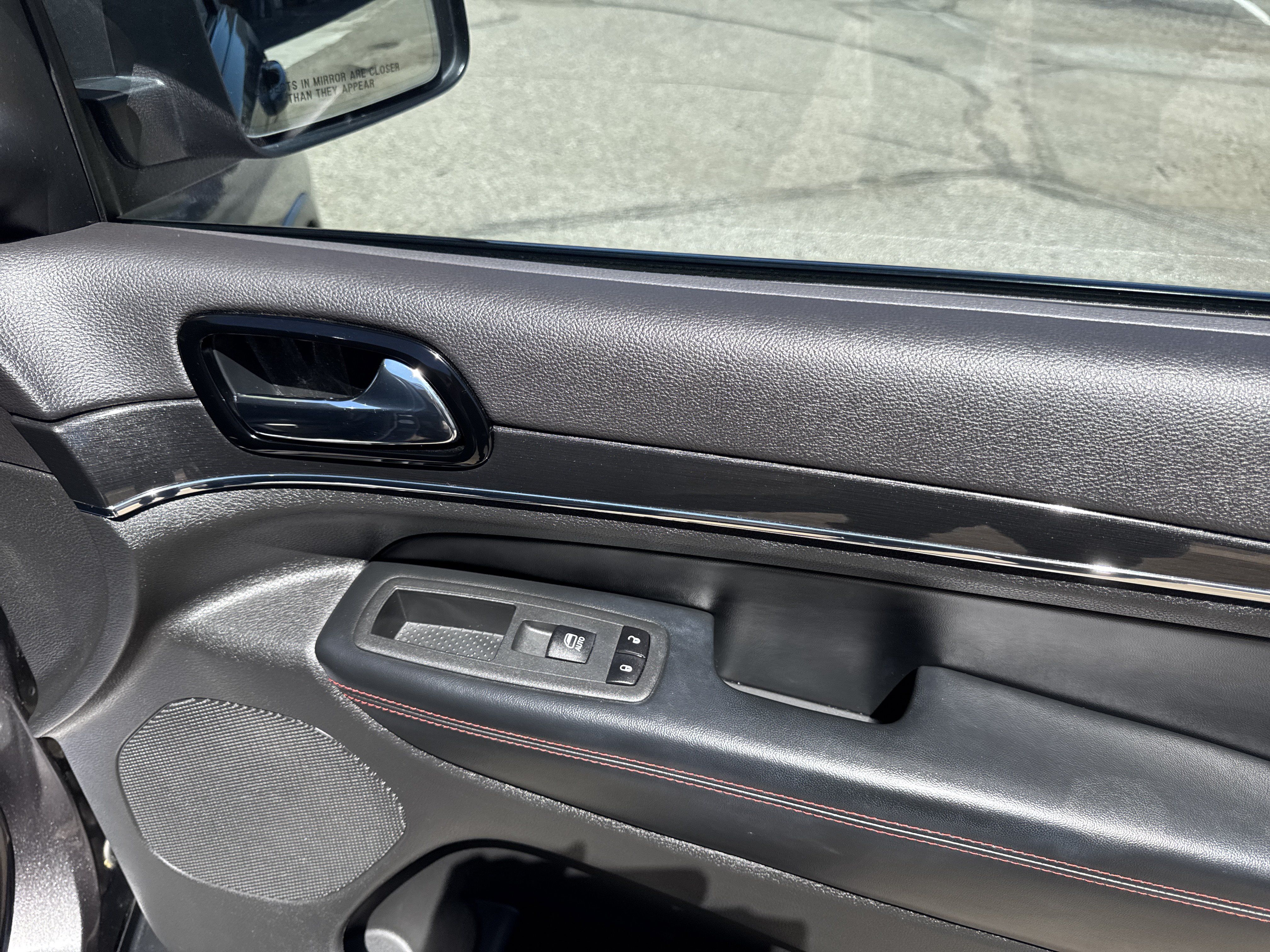 Used 2020 Jeep Grand Cherokee Trailhawk w/ Premium Lighting Group AWD/4WD image 20