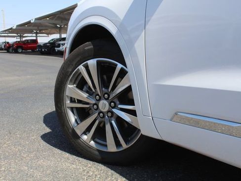 Used 2021 Cadillac XT6 Premium Luxury FWD image 13