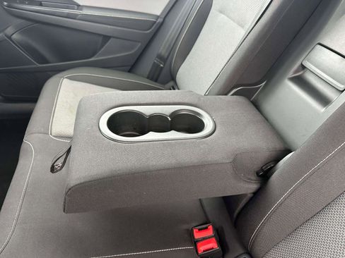 Used 2024 Volkswagen Taos S image 10