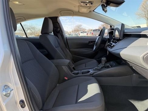 Certified 2025 Toyota Corolla LE image 25