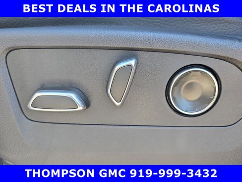 New 2026 GMC Yukon Denali w/ Sun & Power Step Package AWD/4WD image 33