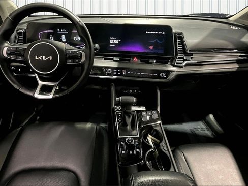 Used 2023 Kia Sportage EX image 7