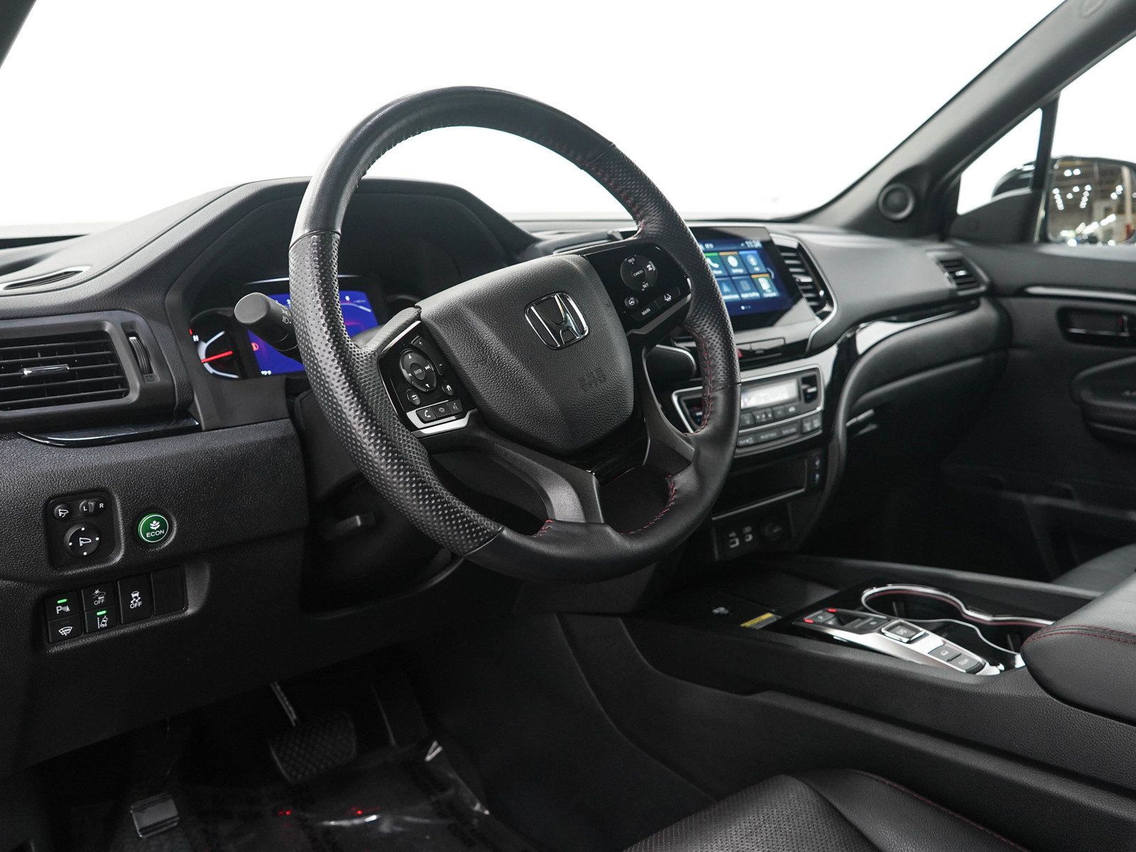 Used 2024 Honda Passport Black Edition image 26