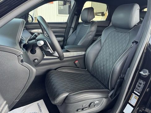 Used 2025 Genesis GV70 3.5T Sport w/ Sport Advanced Package image 24