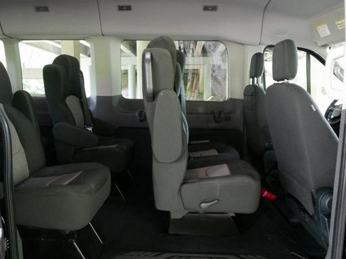 Used 2023 Ford Transit 350 XLT RWD image 12