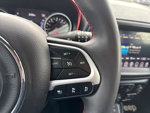 Used 2021 Jeep Compass Trailhawk image 32