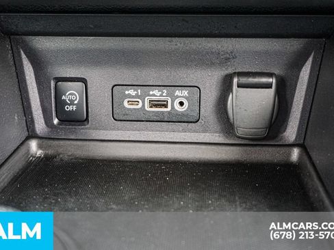 Used 2024 Nissan Sentra SV FWD image 40