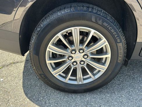 Used 2019 Cadillac XT5 Luxury AWD/4WD image 32