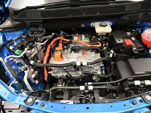Used 2025 Chevrolet Equinox EV LT w/ Active Safety Package 3 FWD image 31