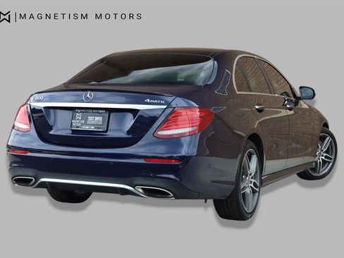 Used 2019 Mercedes-Benz E 300 4MATIC image 8