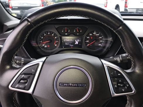 Used 2021 Chevrolet Camaro LT image 14