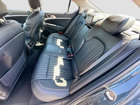 Used 2022 Genesis G70 2.0T w/ Prestige Package RWD image 26