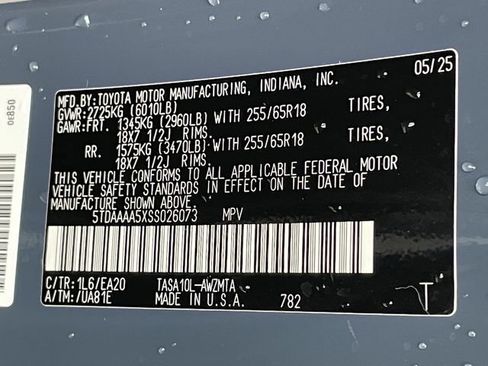 Used 2025 Toyota Grand Highlander FWD image 32
