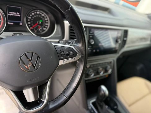 Used 2020 Volkswagen Atlas Cross Sport SE AWD/4WD image 21